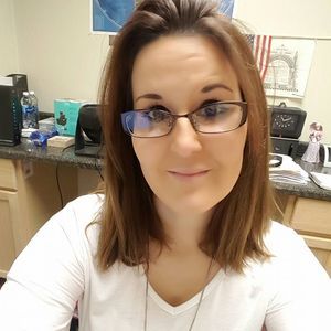 Meet your Posher, Holly